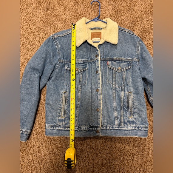 Levi Sherpa Lined Denim Jacket - Picture 4 of 6